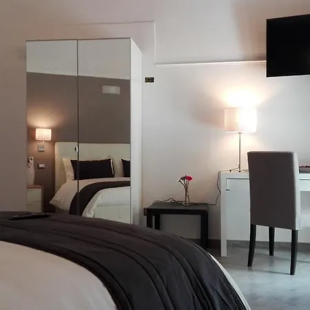A Due Passi Dal Centro Bed & Breakfast Noto