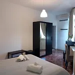 Maison d'hôtes A Due Passi Dal Centro